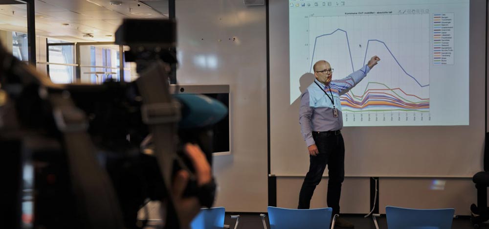 Mobility data can help predict and prevent the spread of COVID-19