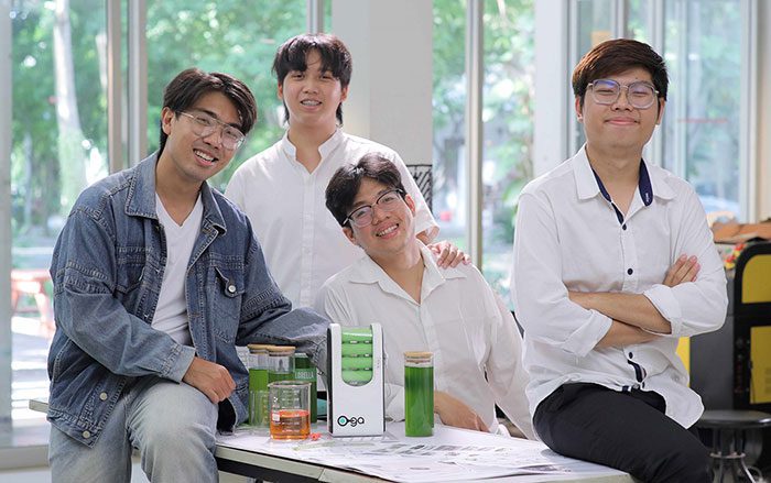 O-GA เครื่องเพาะเลี้ยงสาหร่ายและผลิตน้ำมันไบโอดีเซล ผลงานของนักศึกษาคณะมัณฑนศิลป์ ภาควิชาออกแบบผลิตภัณฑ์ มหาวิทยาลัยศิลปากร คว้ารางวัลชนะเลิศประจำปี 2566 เป็นตัวแทนประเทศไทยไปแข่งขัน James Dyson Award ในระดับนานาชาติ