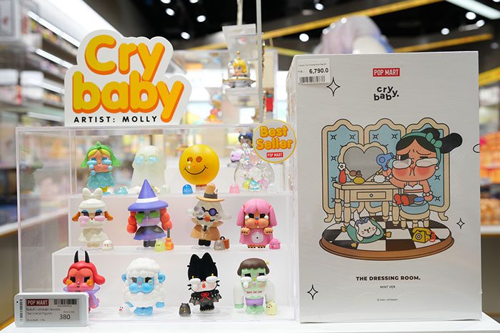 Cry baby Pop Mart